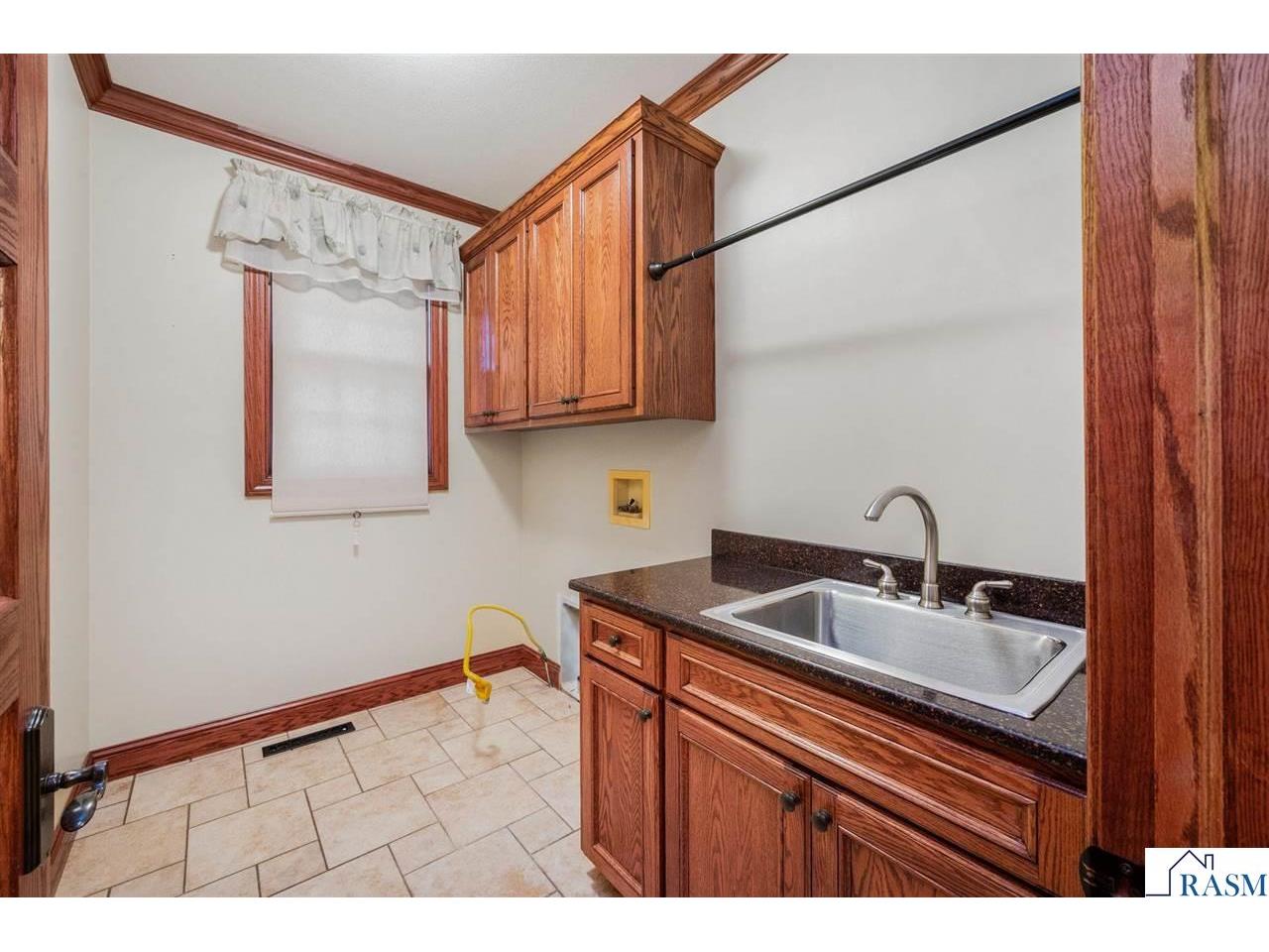 221 Woodhill Court Mankato MN 56001 7038885 image34