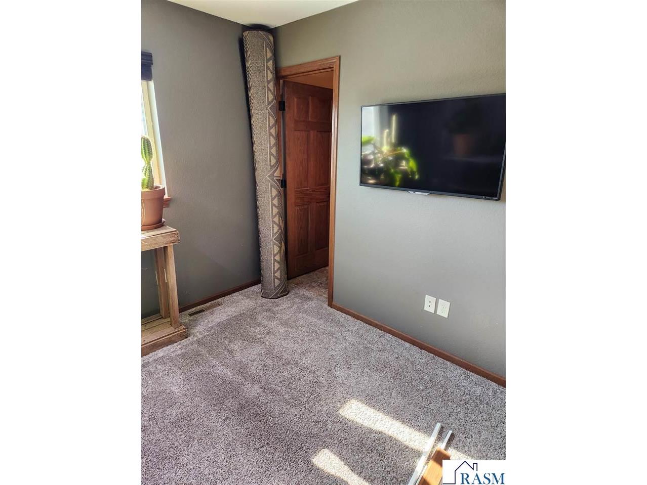 2213 Links St. Mankato MN 56001 7039421 image7