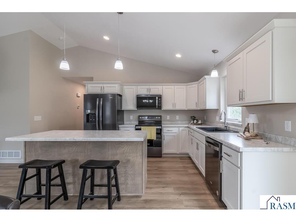 2216 Lake Avenue New Ulm MN 56073 7037851 image13