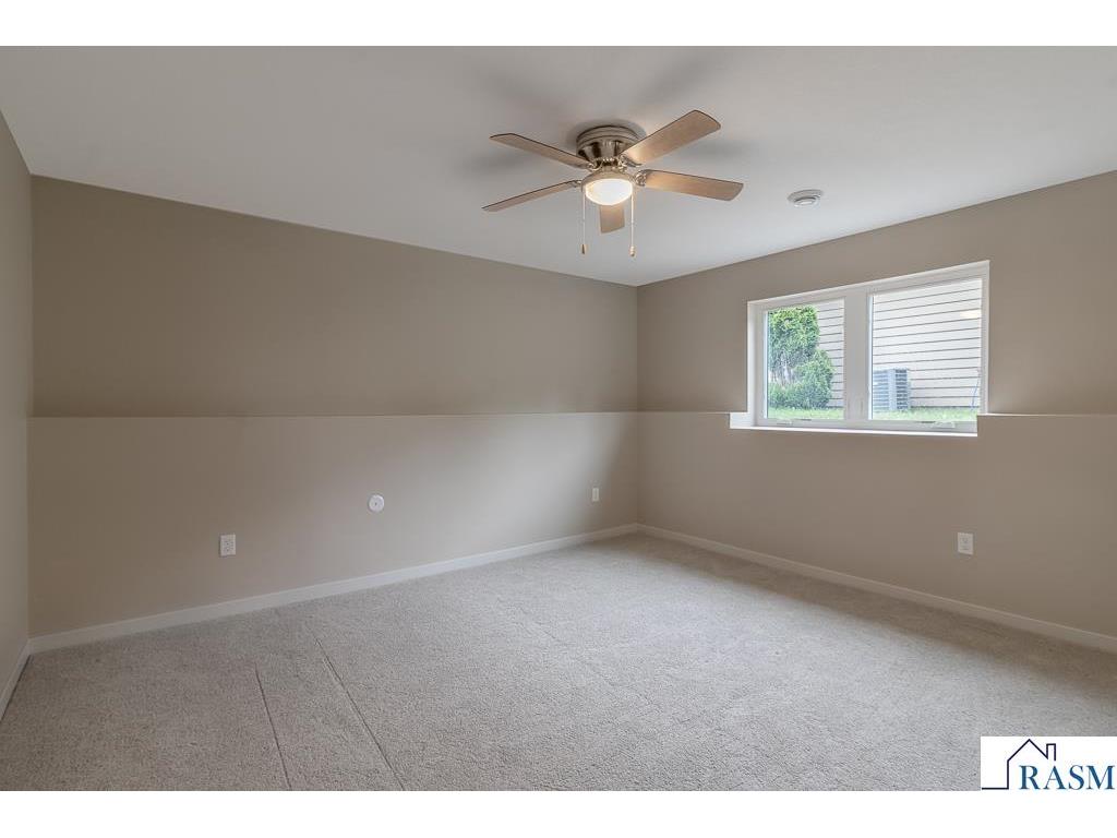 2216 Lake Avenue New Ulm MN 56073 7037851 image28