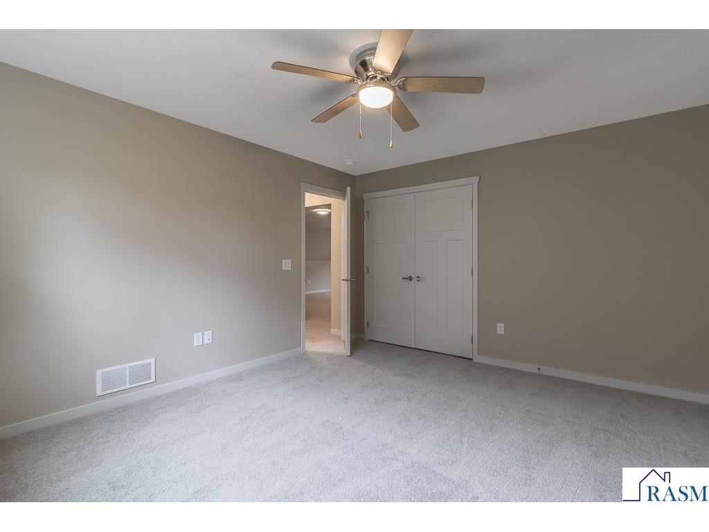 2216 Lake Avenue New Ulm MN 56073 7037851 image30