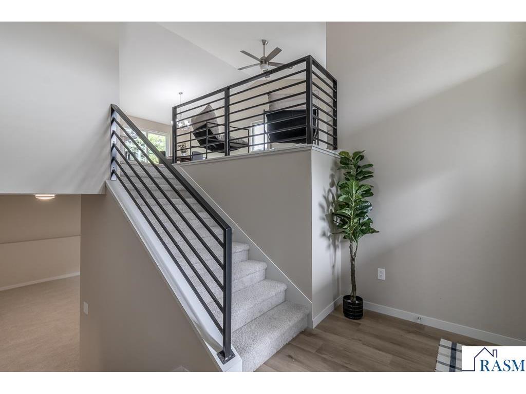 2216 Lake Avenue New Ulm MN 56073 7037851 image5