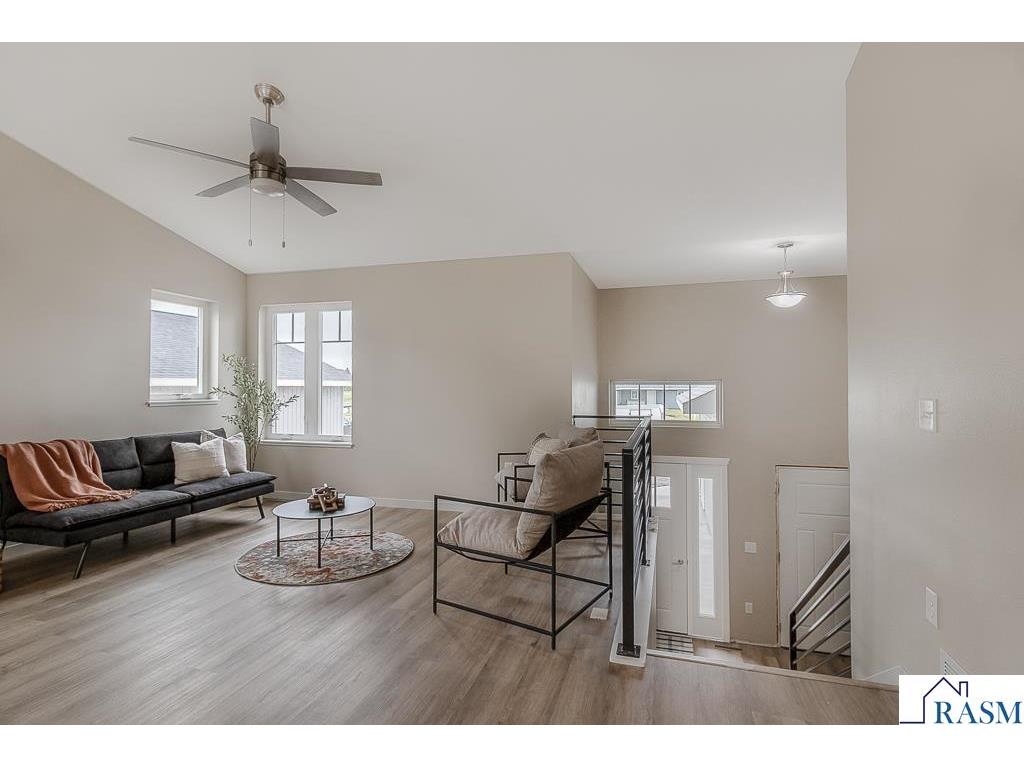 2216 Lake Avenue New Ulm MN 56073 7037851 image7