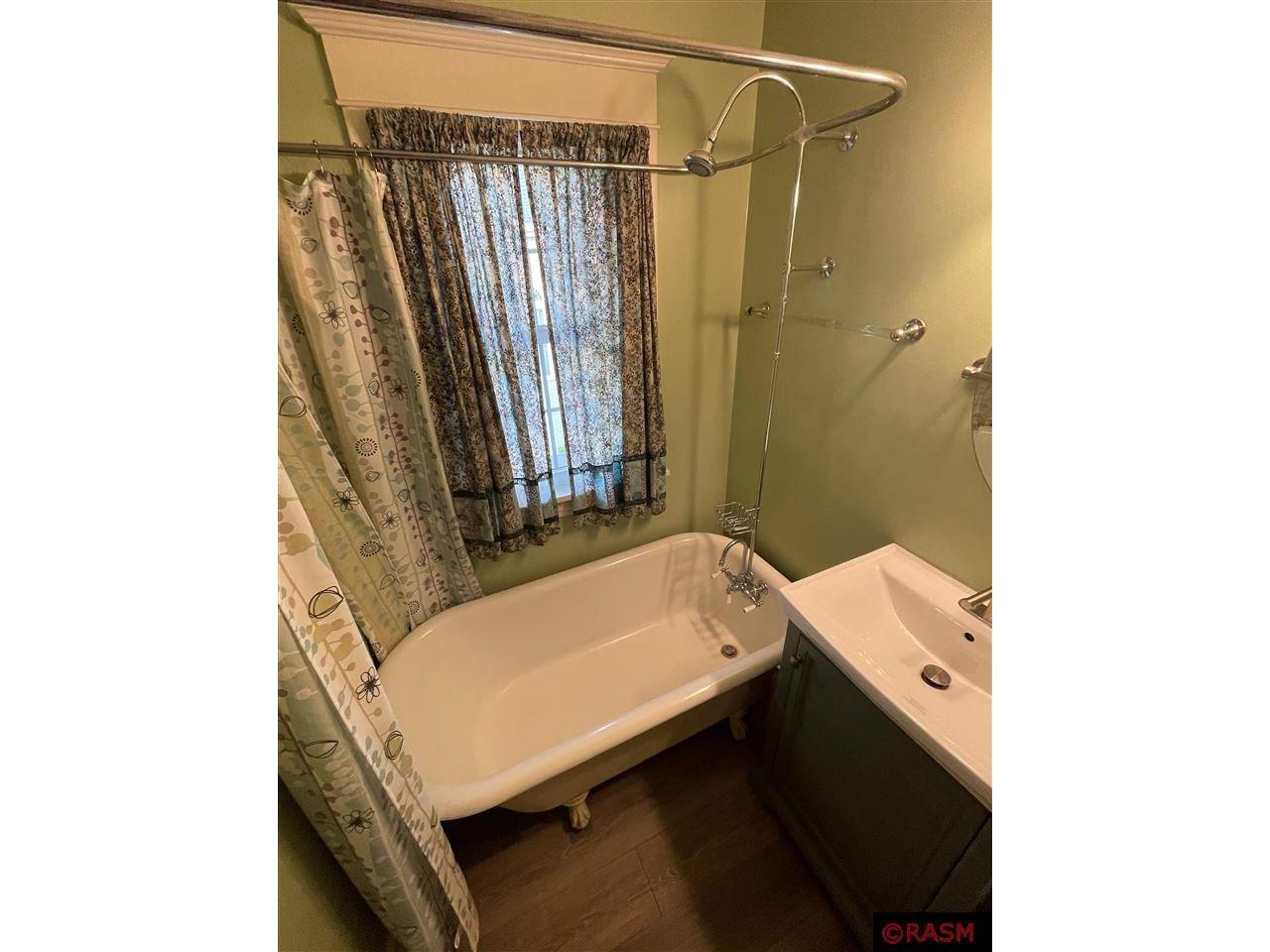 222 W Pleasant Street Mankato MN 56001 7038348 image33