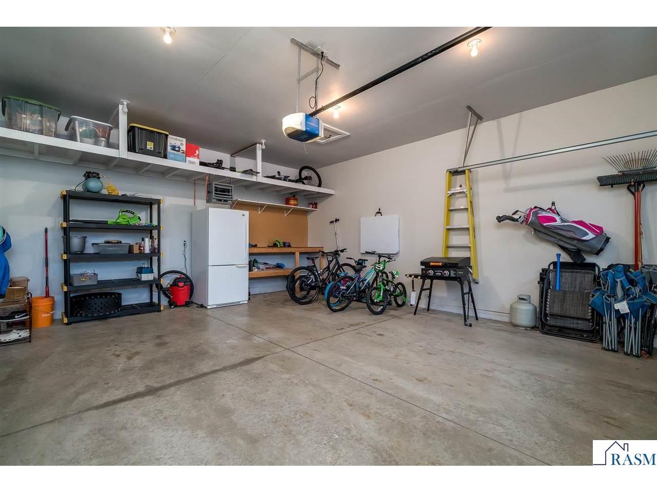 2224 Fairbanks Drive North Mankato MN 56003 7039102 image23