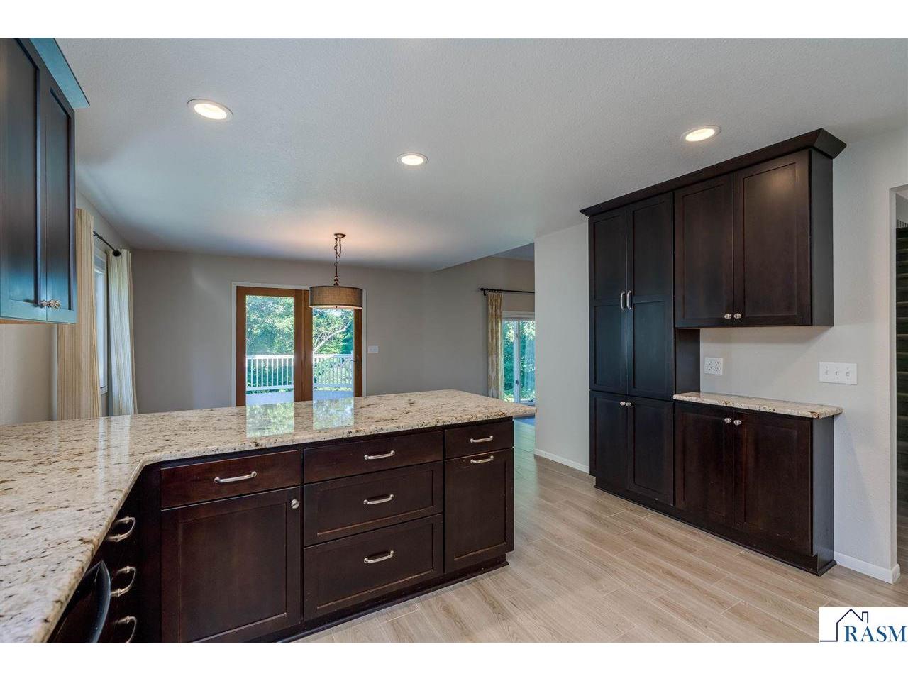 2230-2228/ W Dream Drive North Mankato MN 56003 267040734 image19