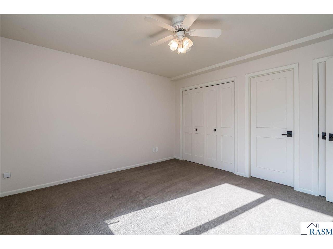 2230-2228/ W Dream Drive North Mankato MN 56003 267040734 image22