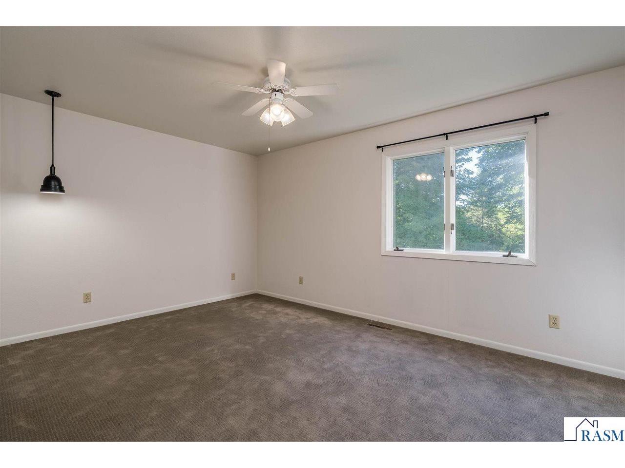 2230-2228/ W Dream Drive North Mankato MN 56003 267040734 image33