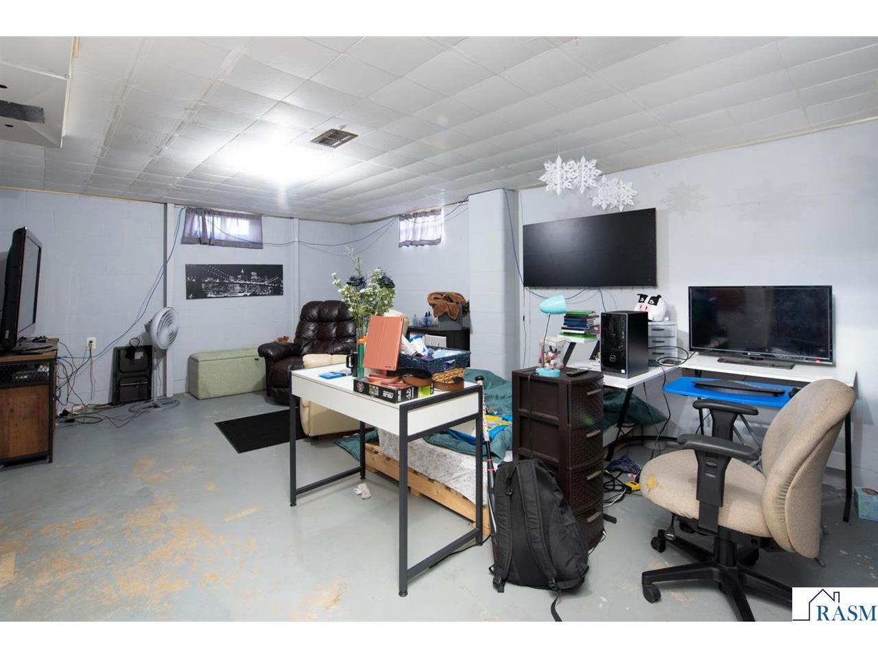 224 N 3rd Avenue Waldorf MN 56091 7040176 image13