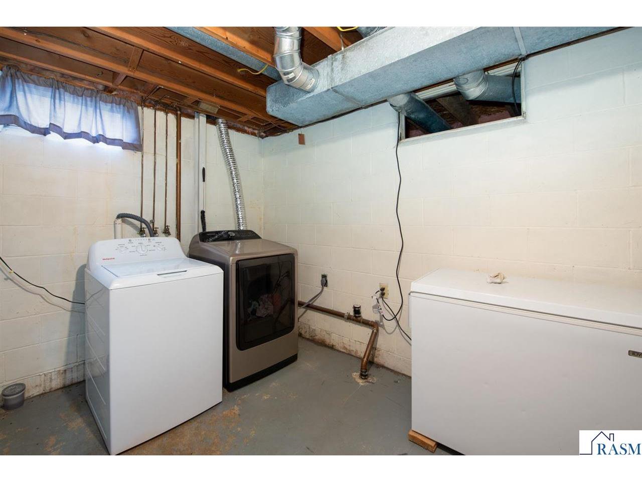 224 N 3rd Avenue Waldorf MN 56091 7040176 image17