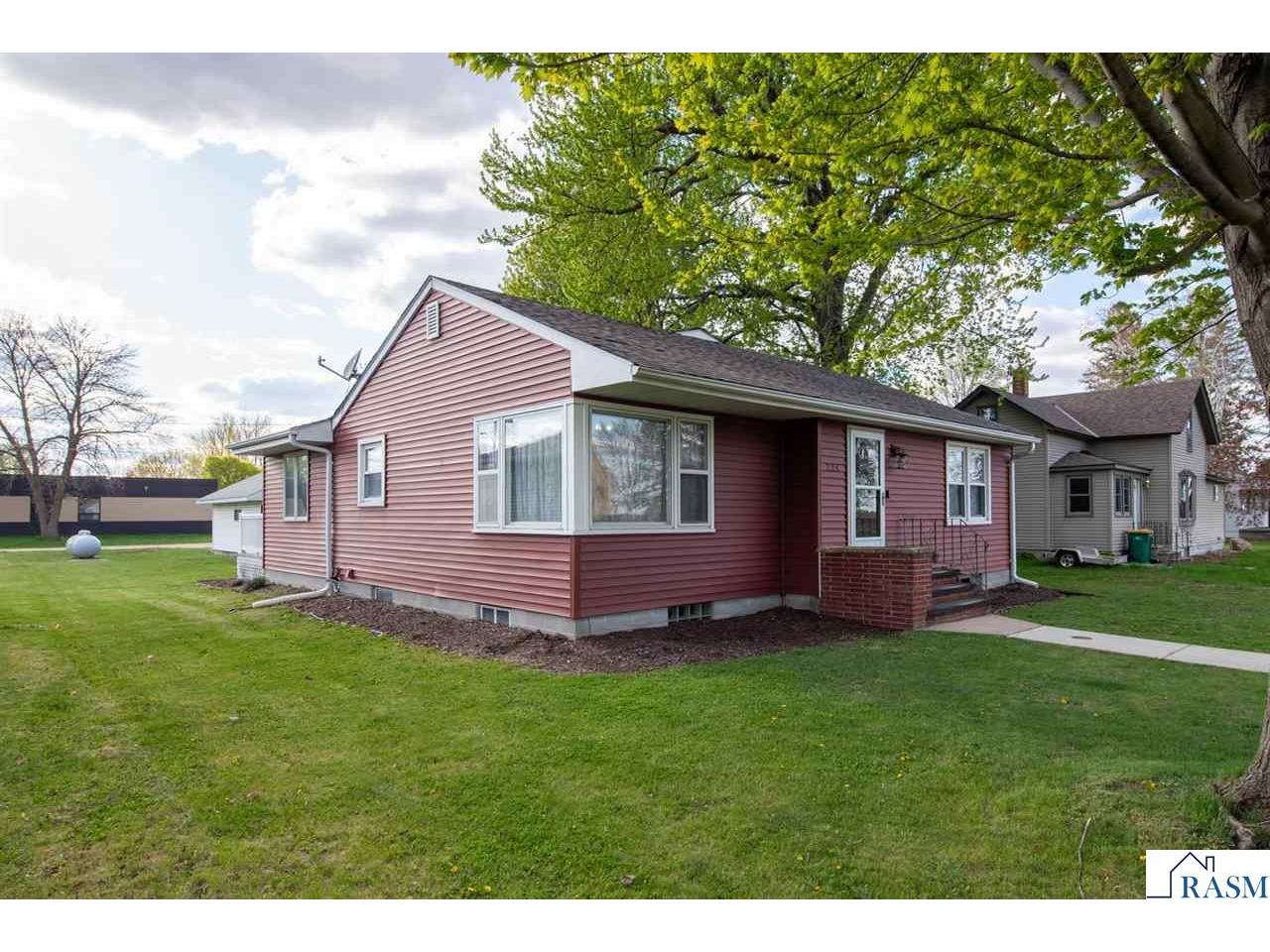224 N 3rd Avenue Waldorf MN 56091 7040176 image18