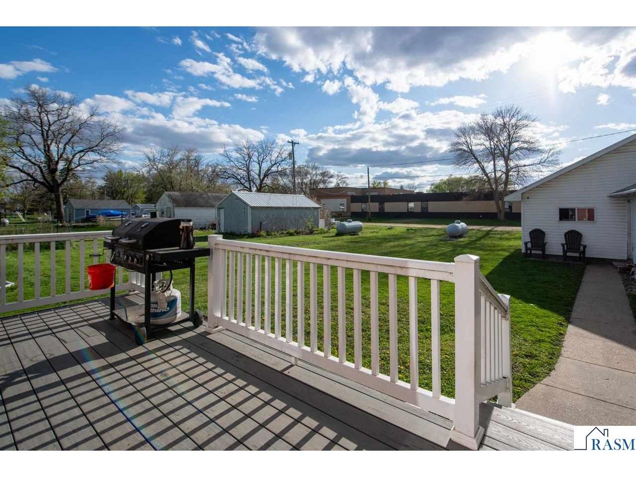 224 N 3rd Avenue Waldorf MN 56091 7040176 image20