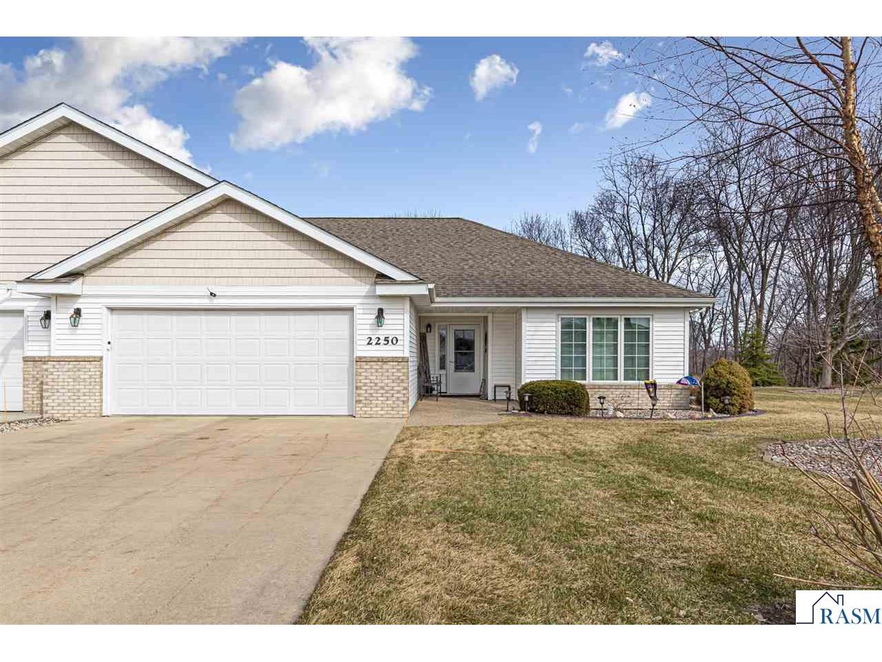 2250 St. John Court North Mankato MN 56003 7039639 image1