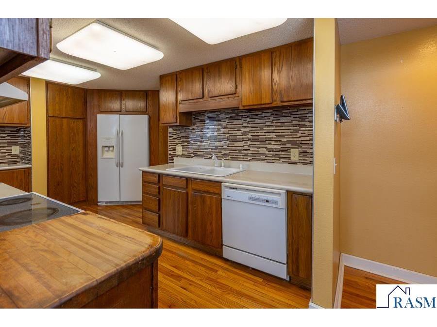 227 W 5th Mankato MN 56001 7039738 image13