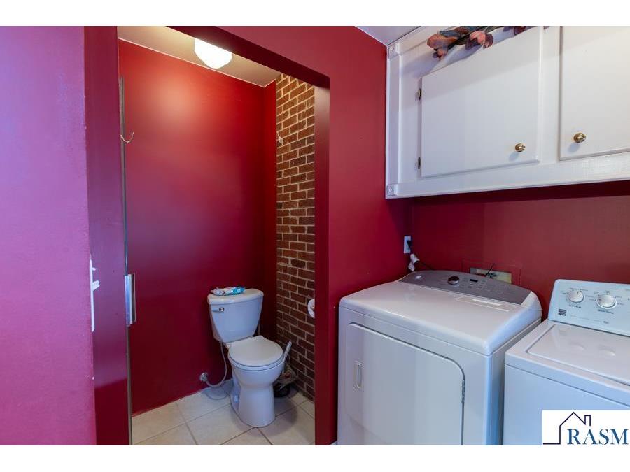 227 W 5th Mankato MN 56001 7039738 image16