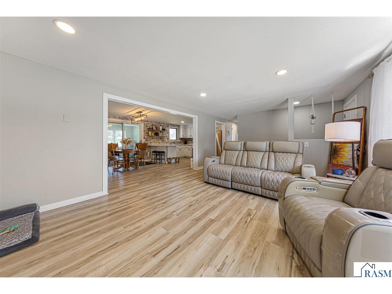 229 SW 3rd Avenue Winnebago MN 56098 267040936 image9