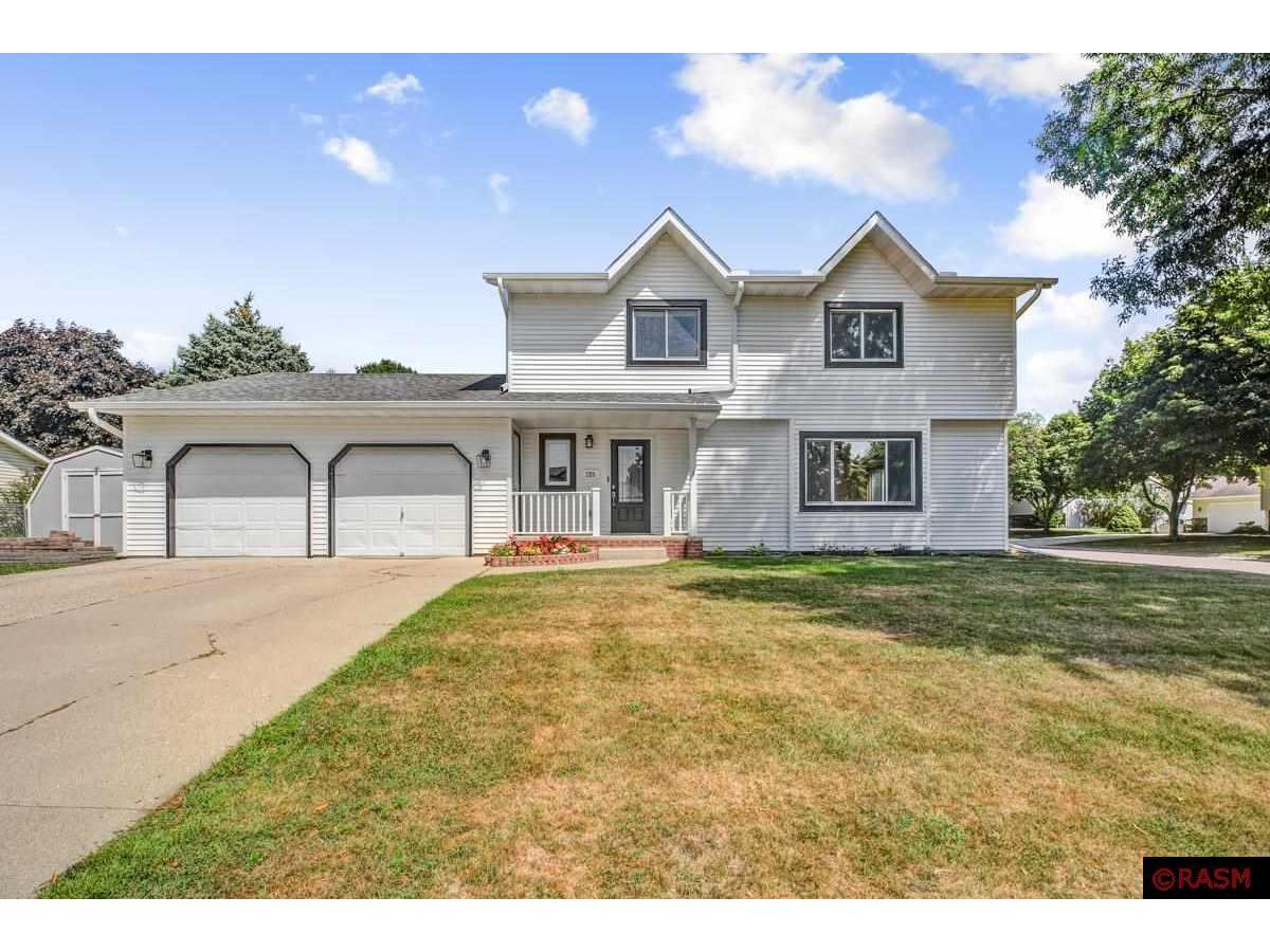 229 Wadsworth Drive, Mankato, MN, 56001 MLS 7032828 Edina Realty