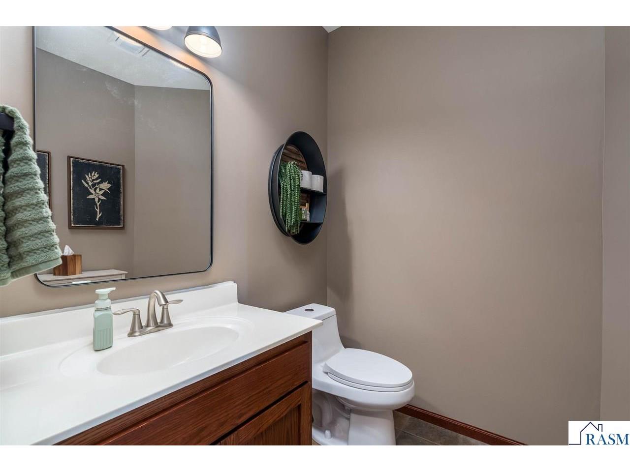 2290 Balsam Drive North Mankato MN 56003 267040616 image23
