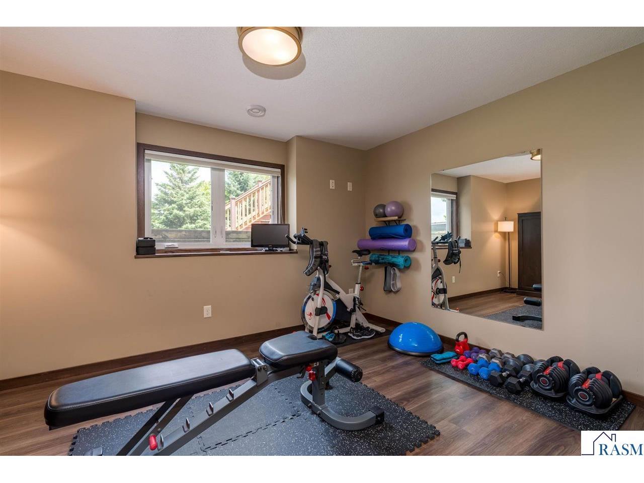 2290 Balsam Drive North Mankato MN 56003 267040616 image52
