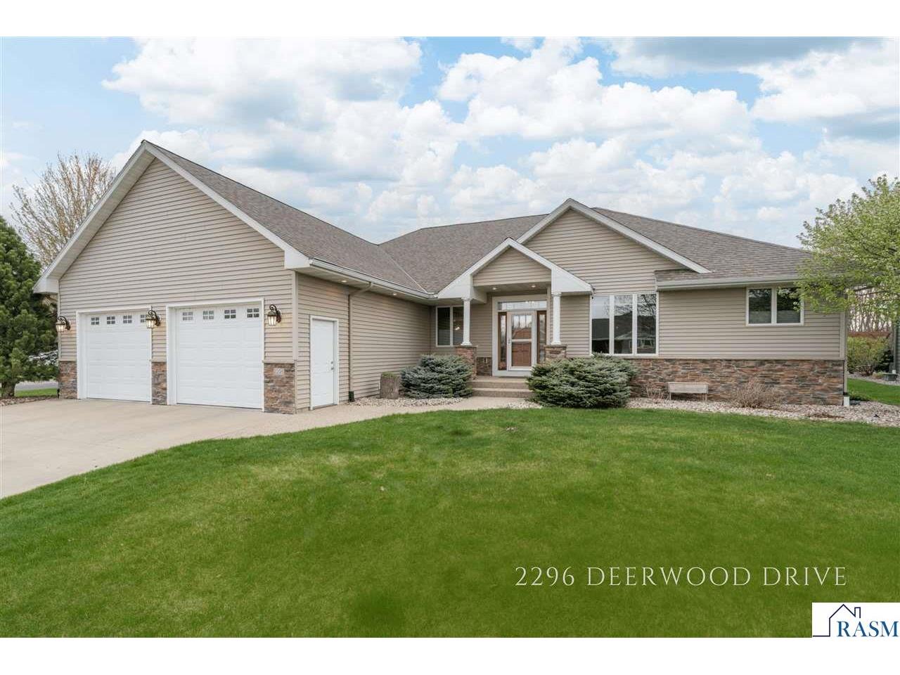 2296 Deerwood Drive North Mankato MN 56003 7040099 image1