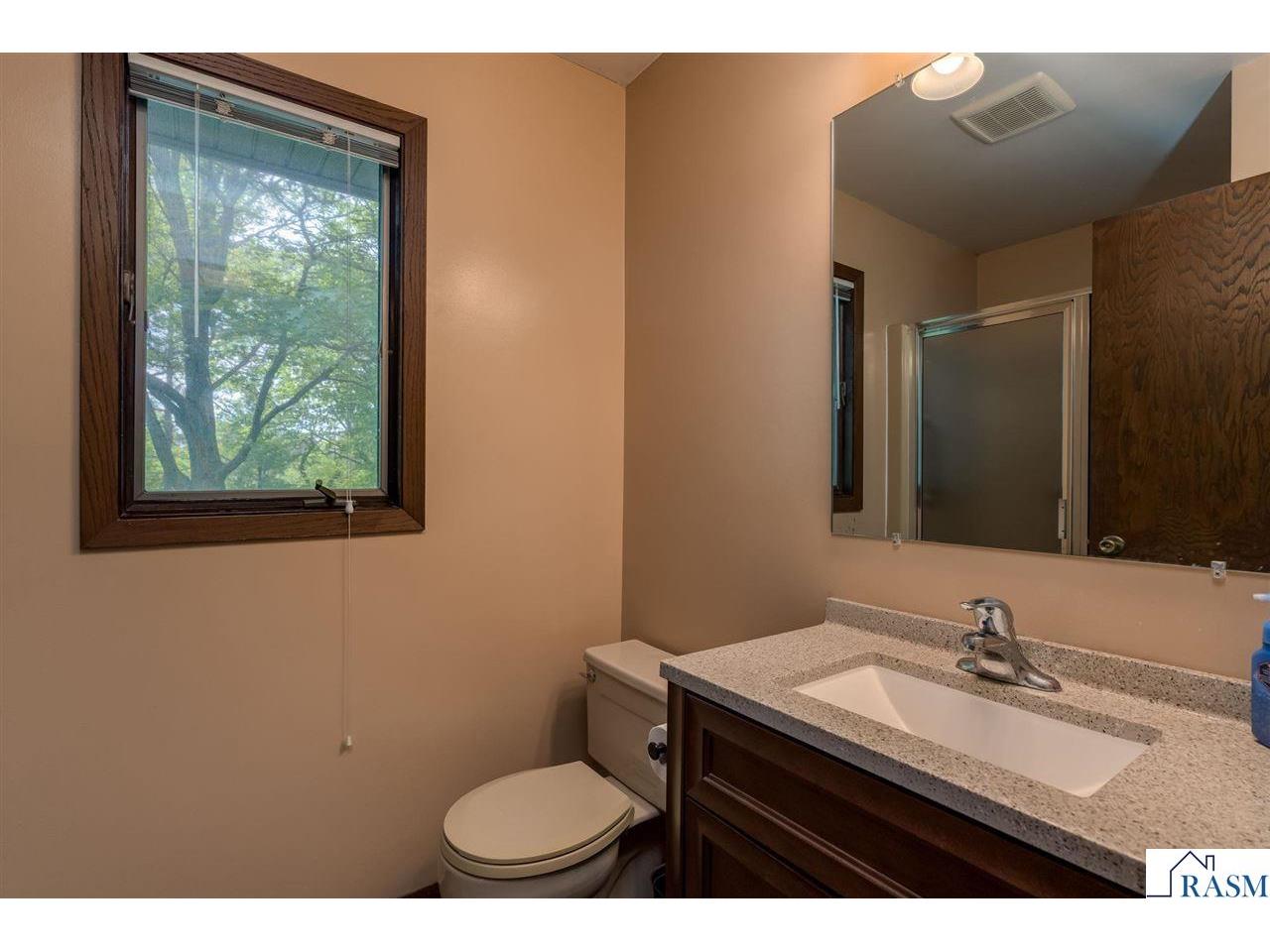 23 Holiday Court North Mankato MN 56063 7039804 image32