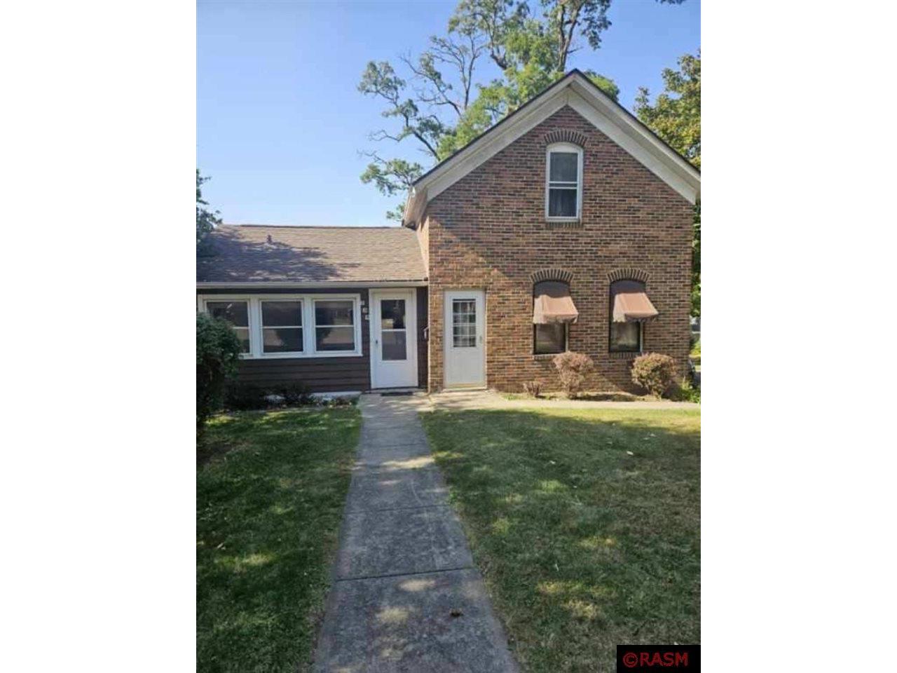 230 N 6th St Mankato MN 56001 7036124 image1