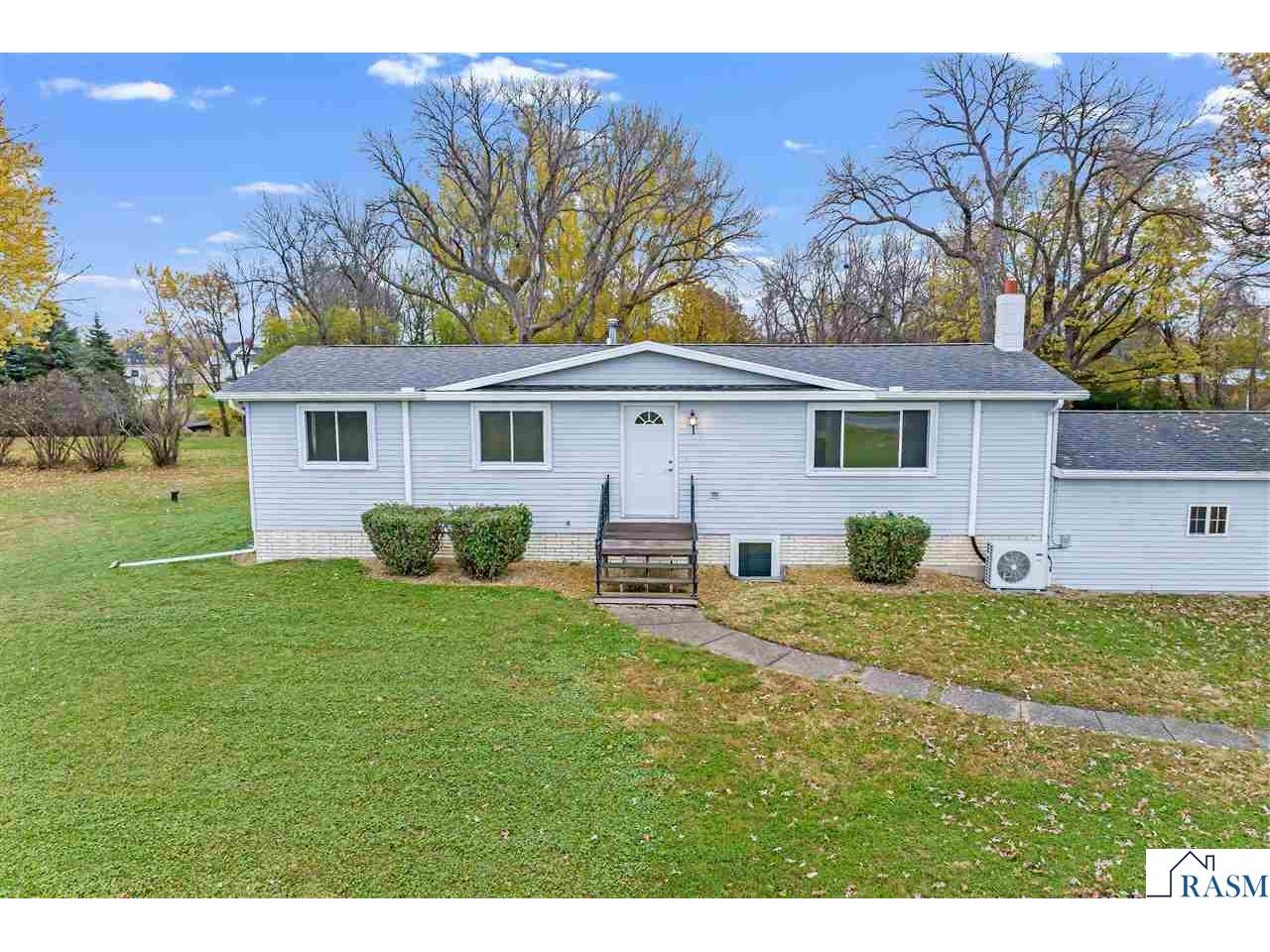 230 N Augusta Court Mankato MN 56001 7038997 image1