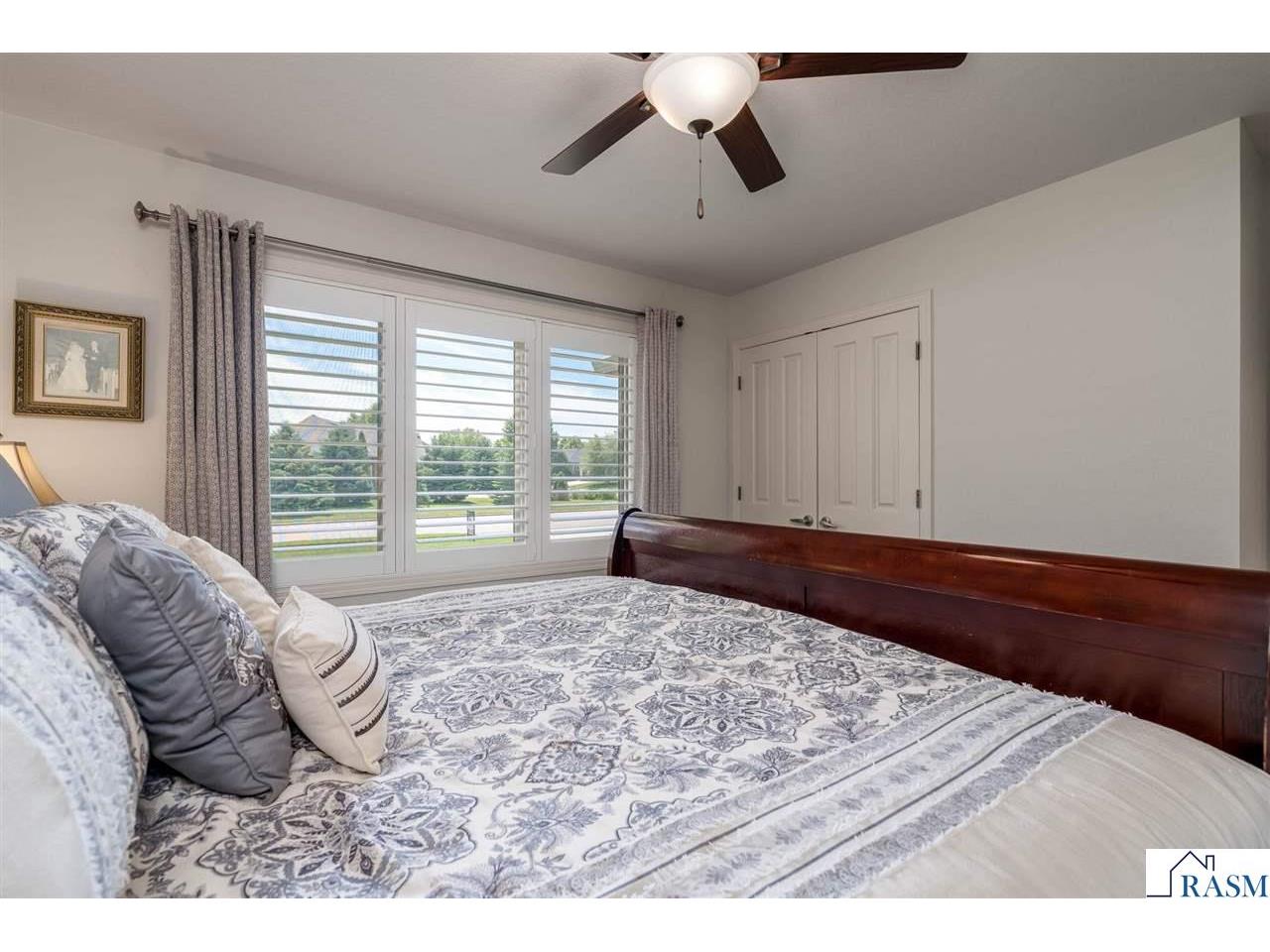 2300 Aspen Lane North Mankato MN 56003 267040552 image24