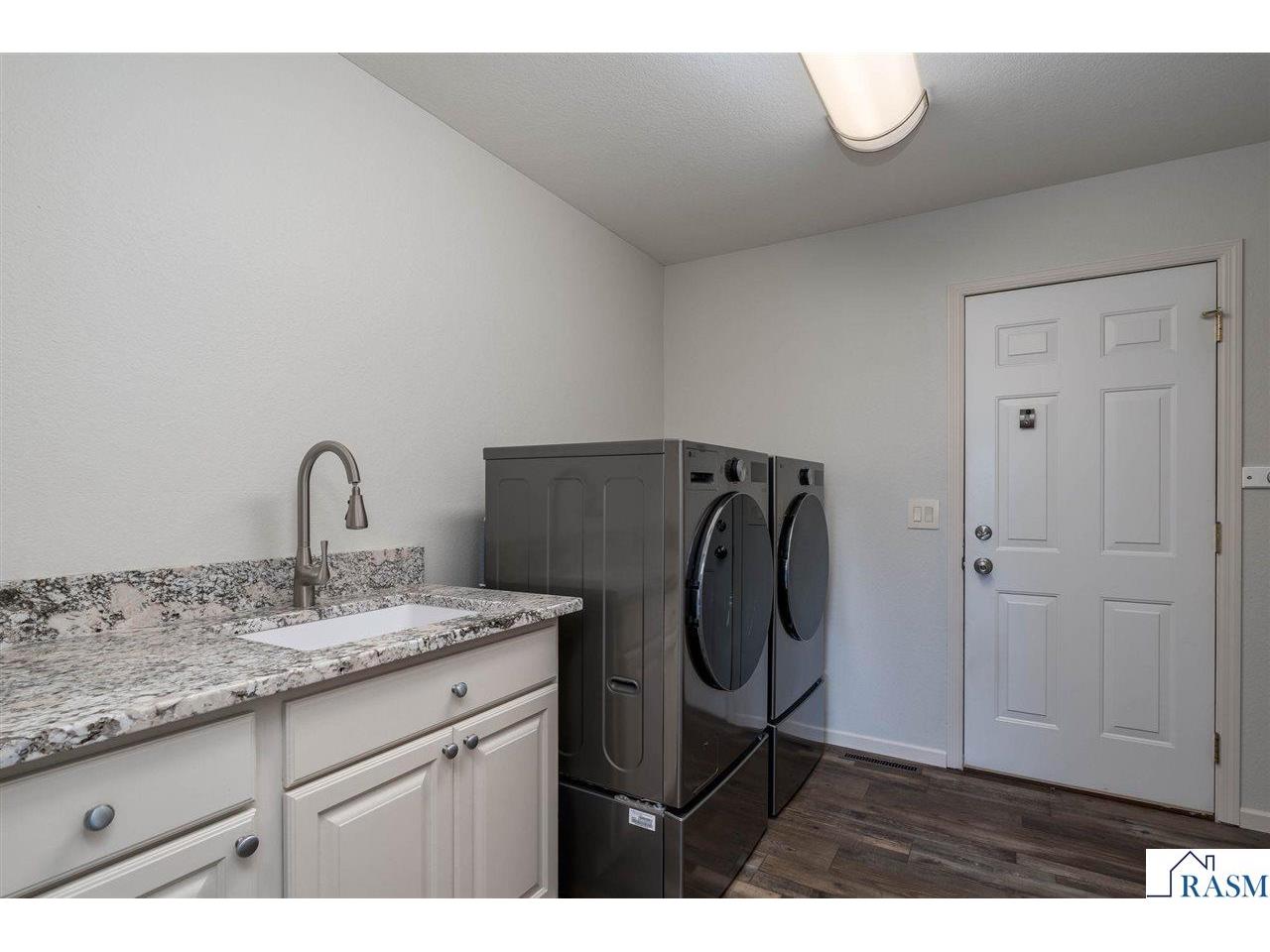 2300 Aspen Lane North Mankato MN 56003 267040552 image26