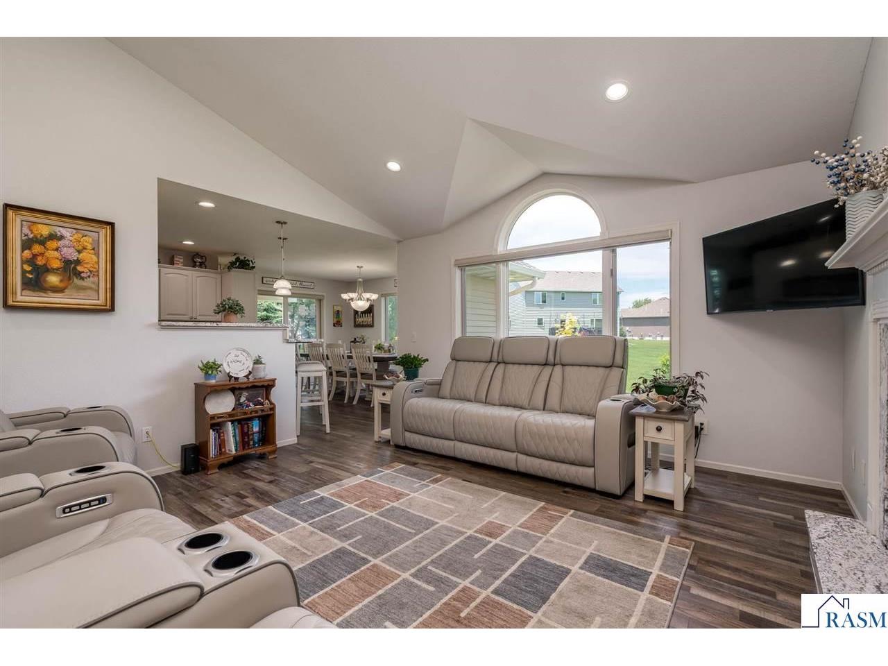 2300 Aspen Lane North Mankato MN 56003 267040552 image8