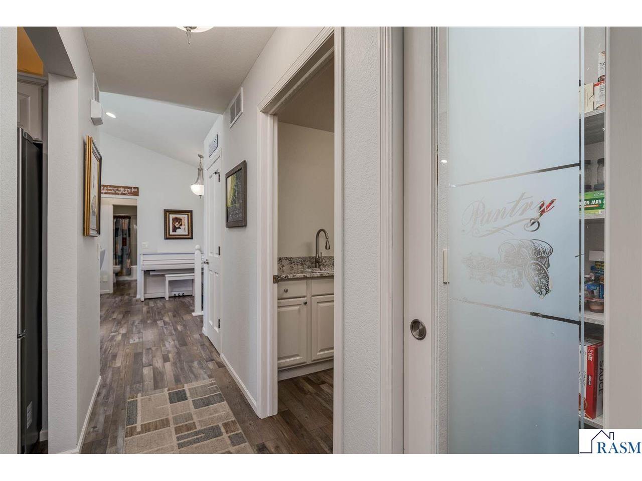 2300 Aspen Lane North Mankato MN 56003 267040552 image9