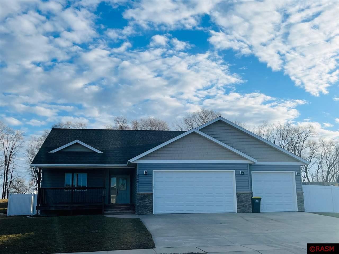 2300 Dacotah Drive New Ulm MN 56073 7034409 image1