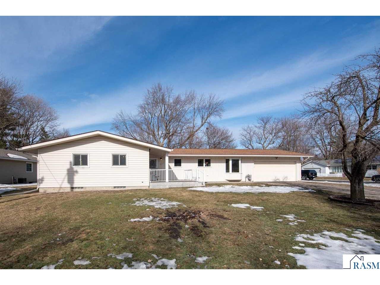 232 W Skyline Court Mankato MN 56001 7039456 image1