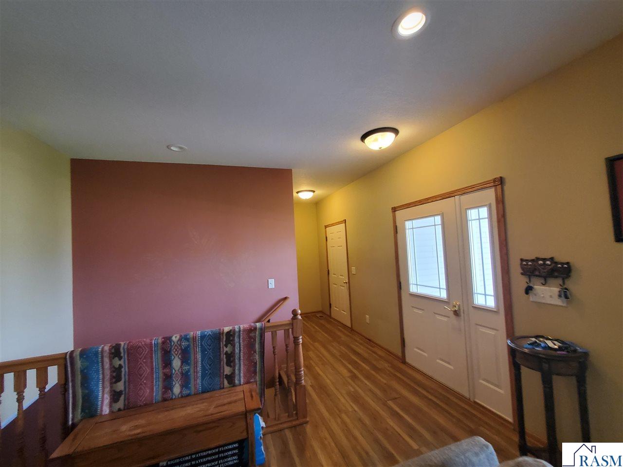2327 Lake Avenue New Ulm MN 56073 267040823 image12