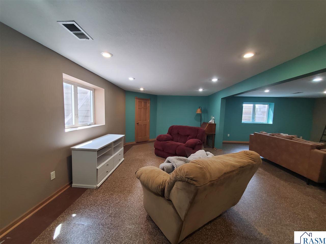 2327 Lake Avenue New Ulm MN 56073 267040823 image15