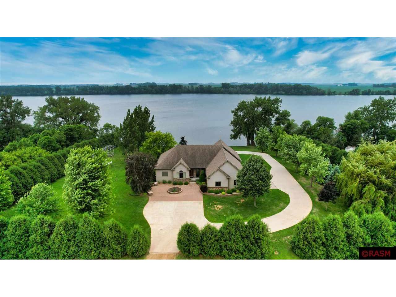 23277 135th Street Hanska MN 56041 - Hanska 7038146 image1