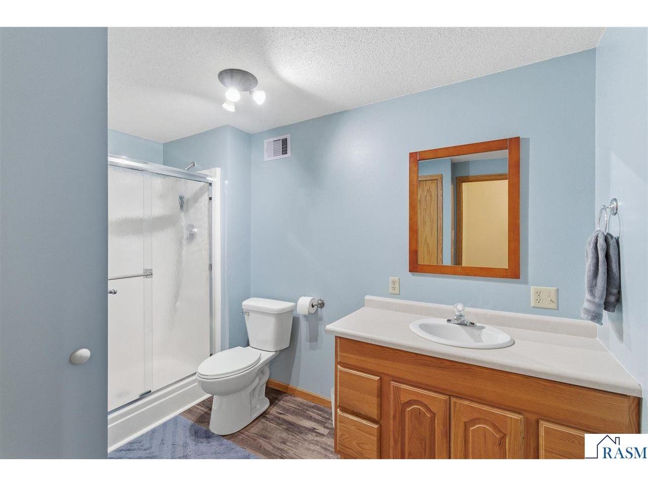 233 Gilbert Ave SW Madelia MN 56062 7039879 image23