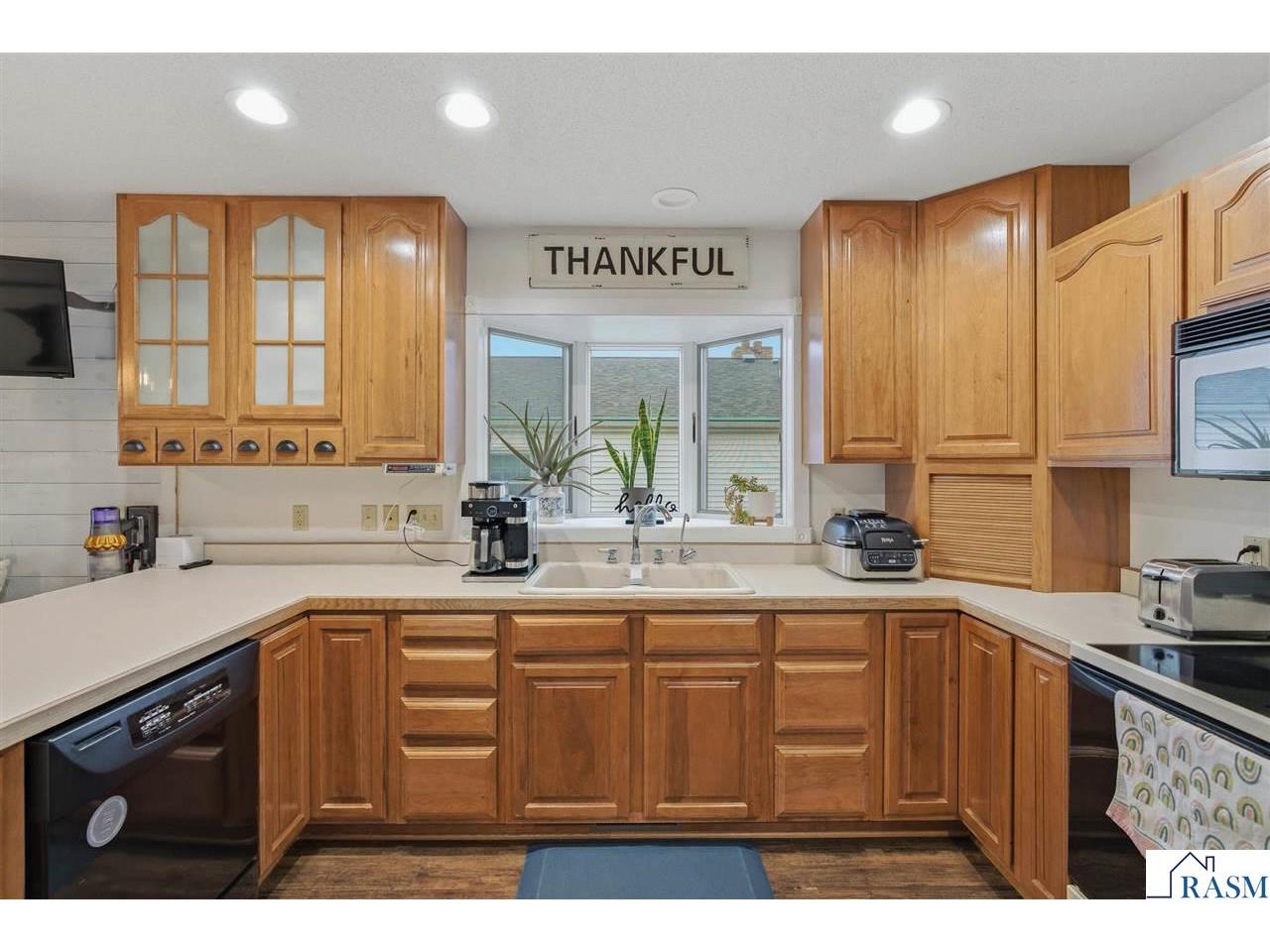 233 Gilbert Ave SW Madelia MN 56062 7039879 image4