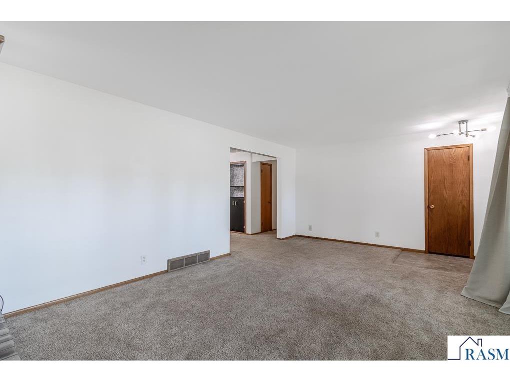 234 SW 15th Street Owatonna MN 55060 267040773 image30