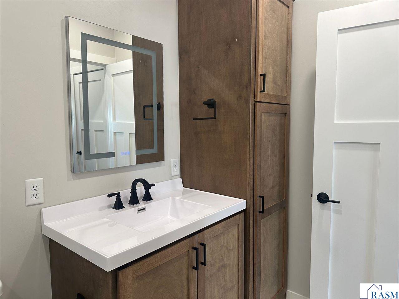 235-257 Belgrade Avenue North Mankato MN 56003 7039202 image19