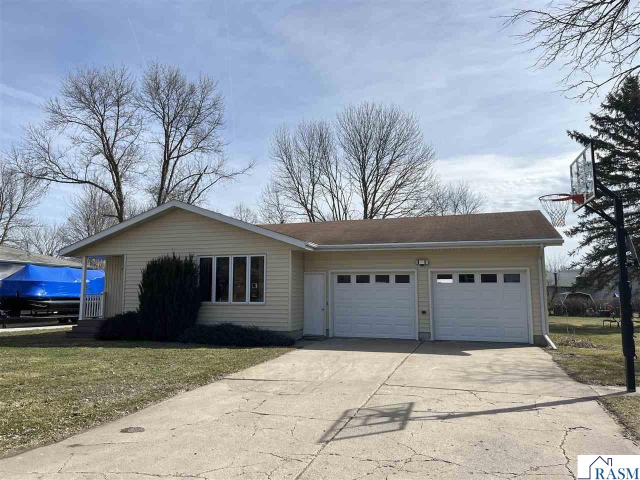 2395 Douglas Street Windom MN 56101 7039657 image2