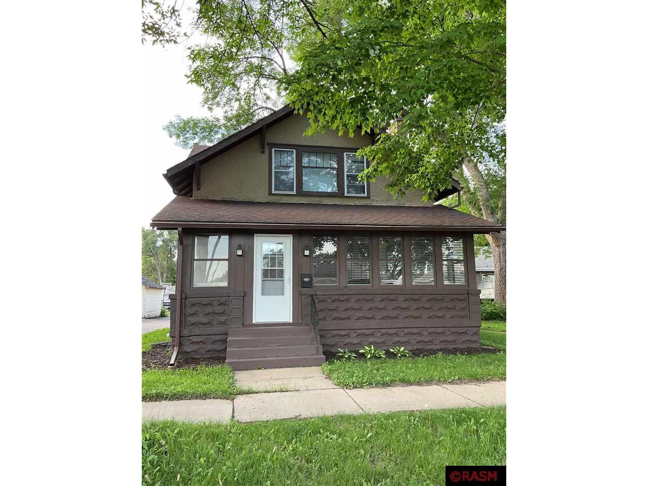 240 Wheeler Avenue North Mankato MN 56003 7037896 image1