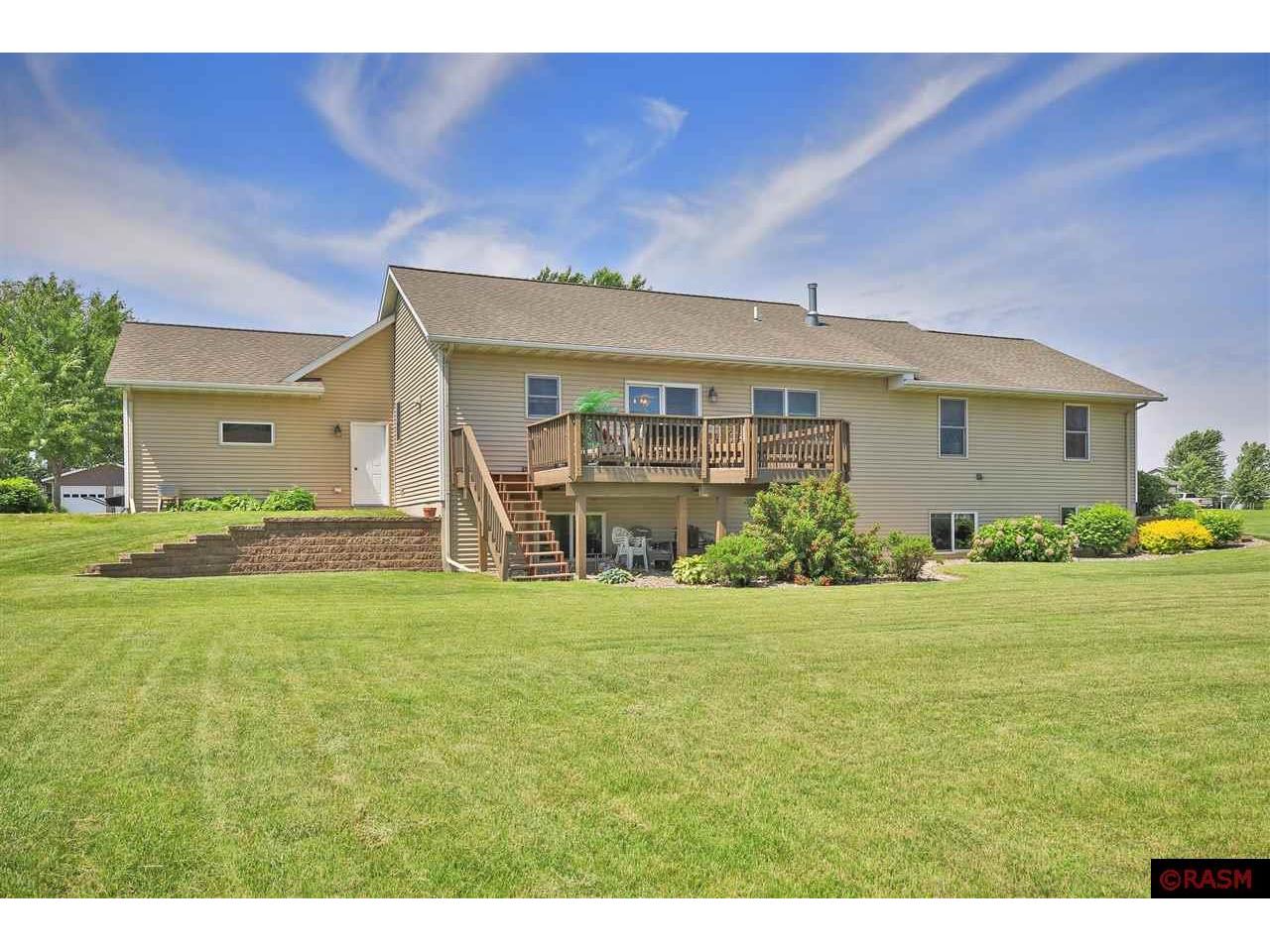 2400 NE 6th Street Waseca MN 56093 7035052 image1