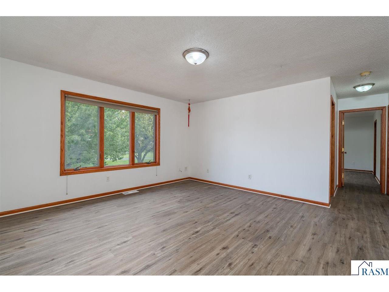 2409 Fair Street Mankato MN 56001 7040447 image4