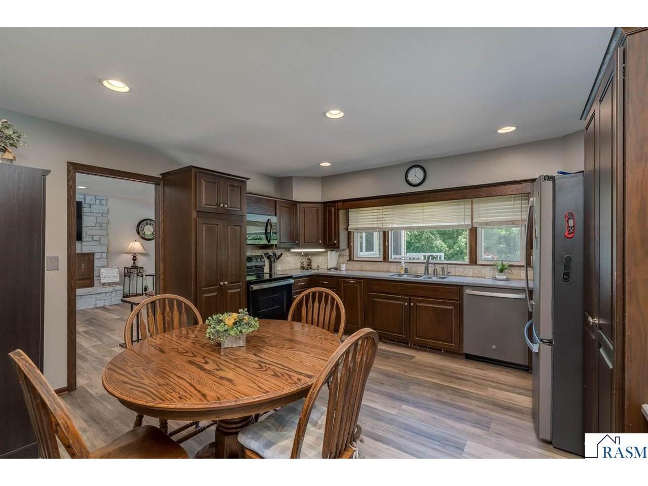 24100 577th Ln Mankato MN 56001 267040586 image12