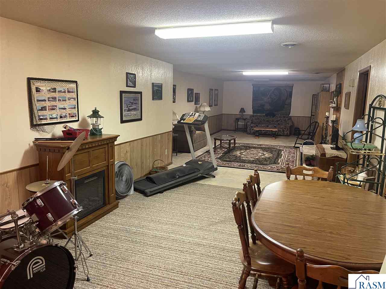 243 W 6th Street Gibbon MN 55335 7040244 image9