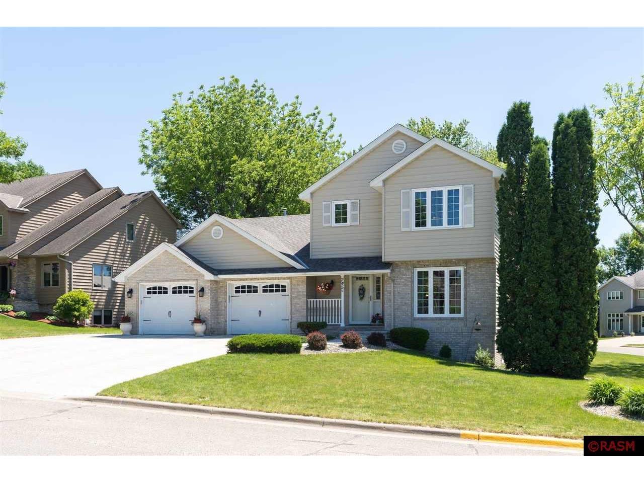 245 Joan Lane, Eagle Lake, MN 56024 MLS 7027217 Edina Realty