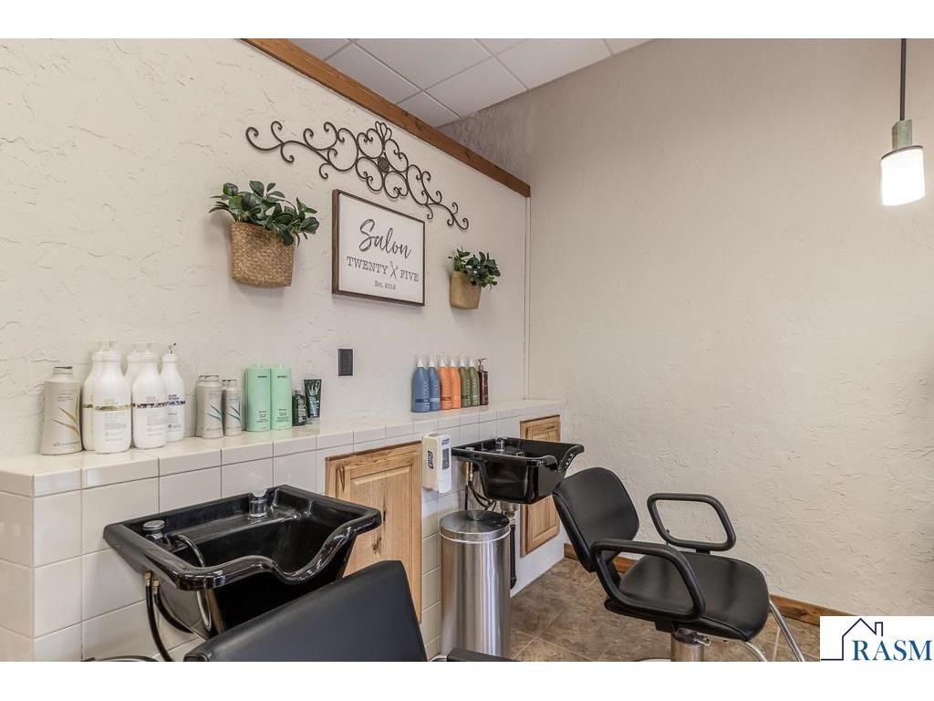 25 S Park Avenue Le Center MN 56057 7039160 image13