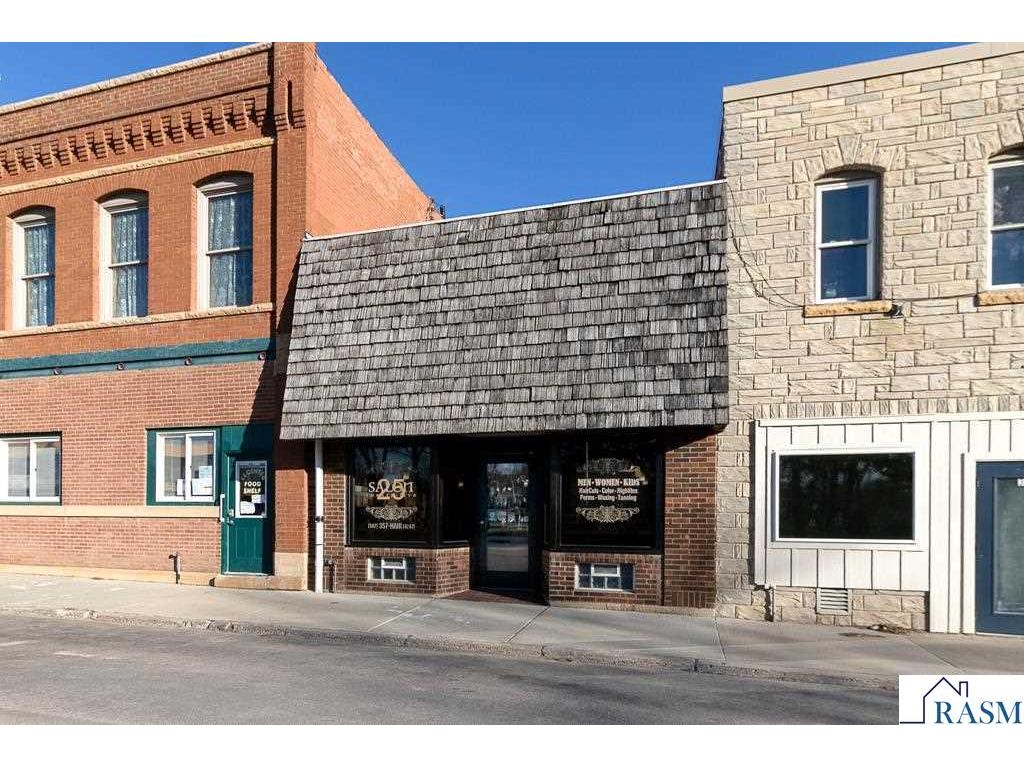 25 S Park Avenue Le Center MN 56057 7039160 image2