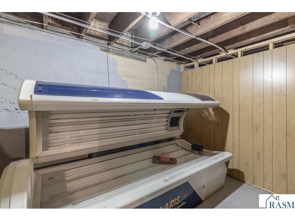 25 S Park Avenue Le Center MN 56057 7039160 image24